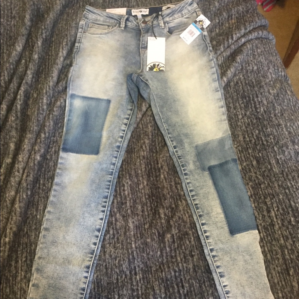 Acid washed skinny jeans